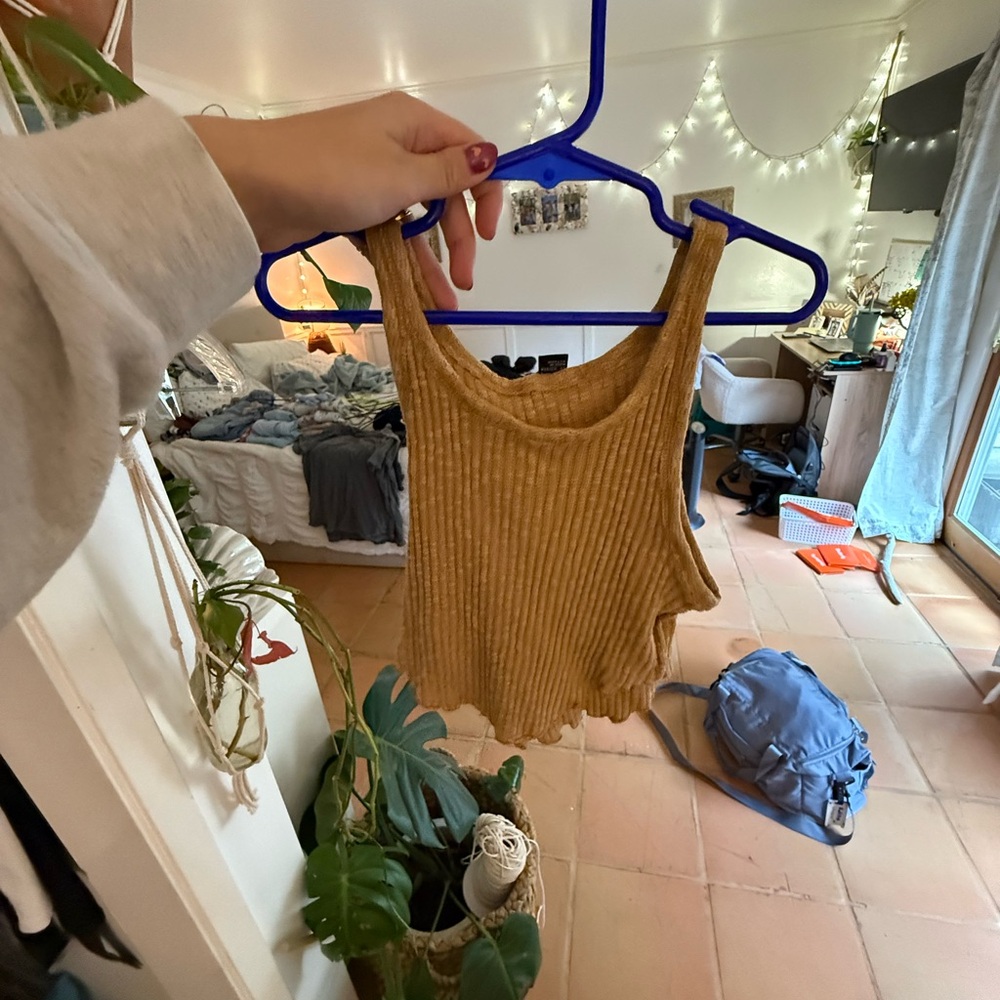 Gold Ribbed Crop Tank Top